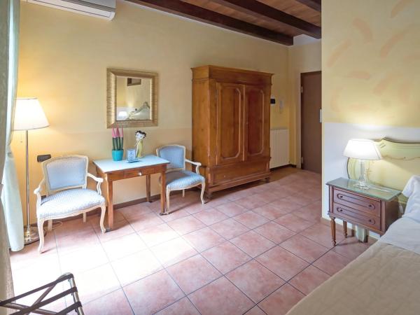 Veronetta House : photo 4 de la chambre chambre double ou lits jumeaux de luxe avec balcon privé