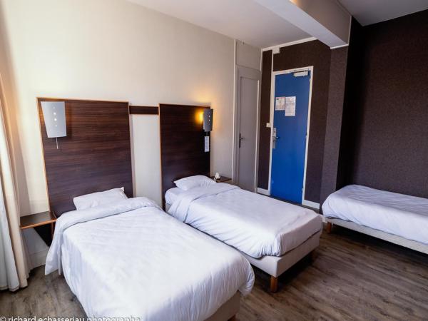 Hôtel de la Vendée : photo 2 de la chambre chambre triple supérieure