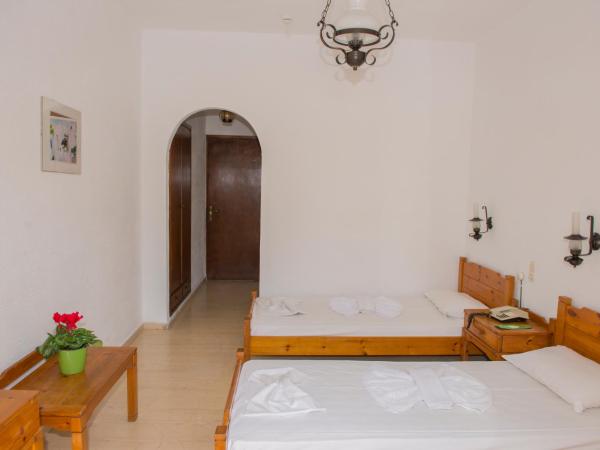 Hotel Velissarios : photo 1 de la chambre chambre double ou lits jumeaux