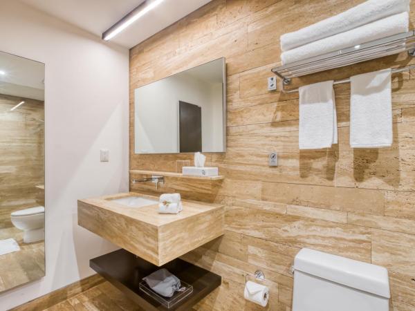 AR 218 Hotel by ULIV : photo 3 de la chambre suite familiale