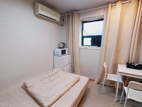 Sujeongjang Inn : photo 1 de la chambre chambre double avec salle de bains privative