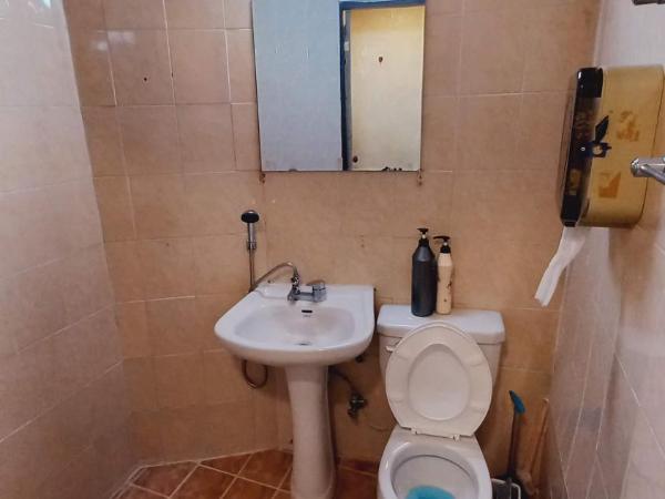 Sujeongjang Inn : photo 2 de la chambre chambre double avec salle de bains privative