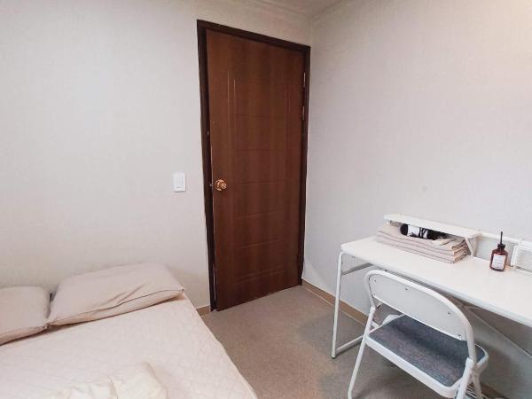 Sujeongjang Inn : photo 2 de la chambre chambre double avec salle de bains privative