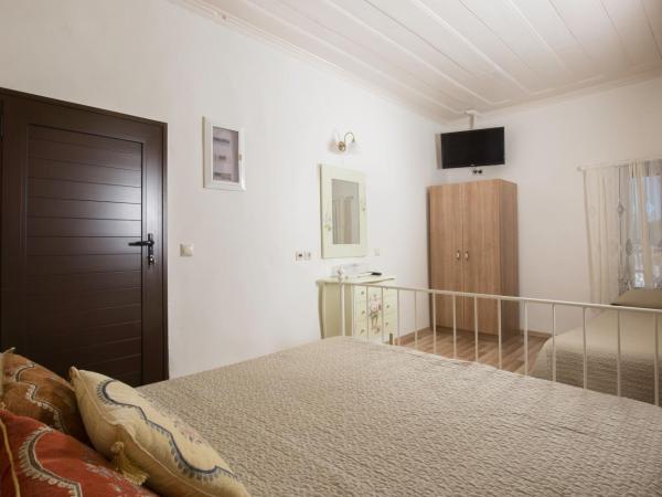 Evdokia Hotel : photo 10 de la chambre chambre triple supérieure