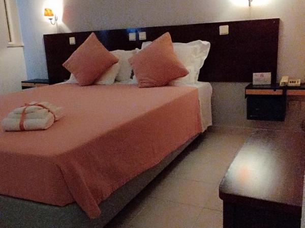 Hotel Alnacir : photo 9 de la chambre chambre lit king-size deluxe