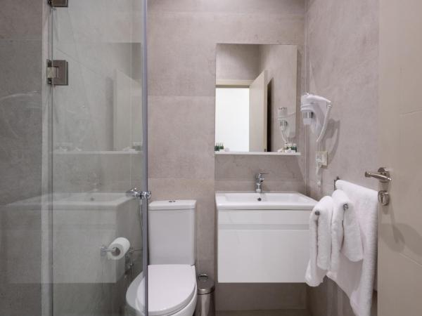 Hotel El Toro Tanger : photo 9 de la chambre chambre deluxe double ou lits jumeaux