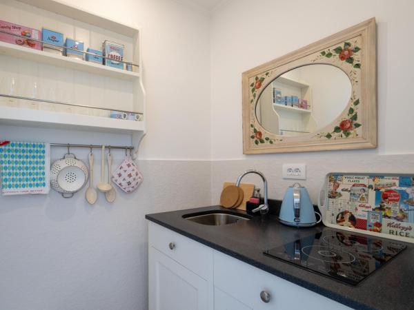 The Byron : photo 6 de la chambre suite lit king-size avec balcon