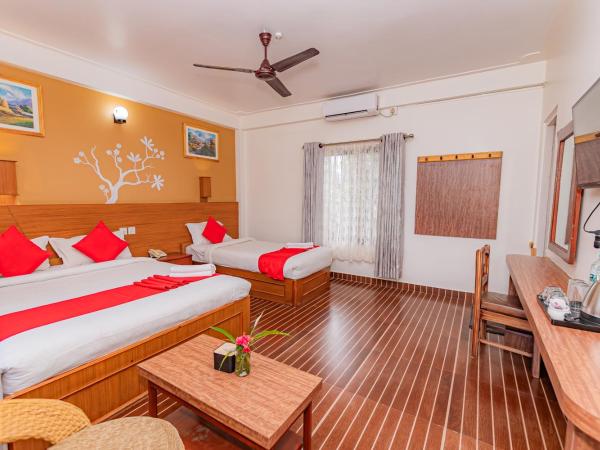 Basundhara Resort Pokhara : photo 5 de la chambre chambre triple deluxe