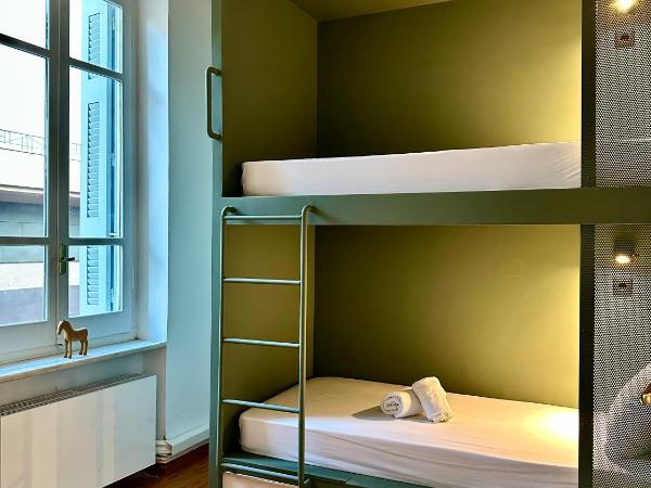 Pink Lemon : photo 1 de la chambre lit dans dortoir mixte de 4 lits