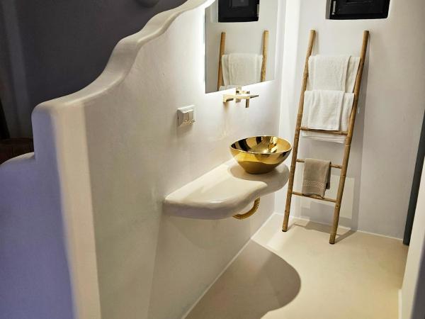 Elli Tropical Suites : photo 6 de la chambre suite deluxe - vue sur mer