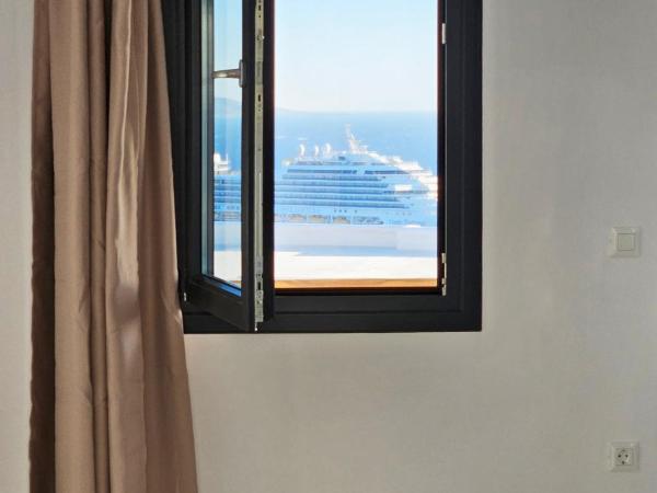 Elli Tropical Suites : photo 7 de la chambre suite deluxe - vue sur mer