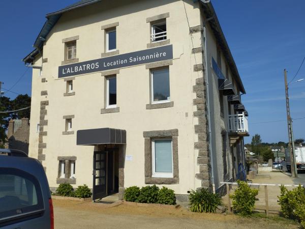 L'Albatros : photo 5 de la chambre appartement - vue sur mer