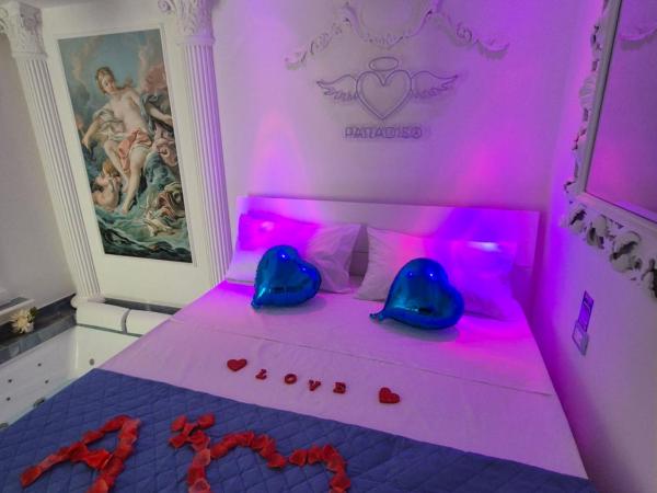 Albicocche House Catania : photo 1 de la chambre suite avec jacuzzi