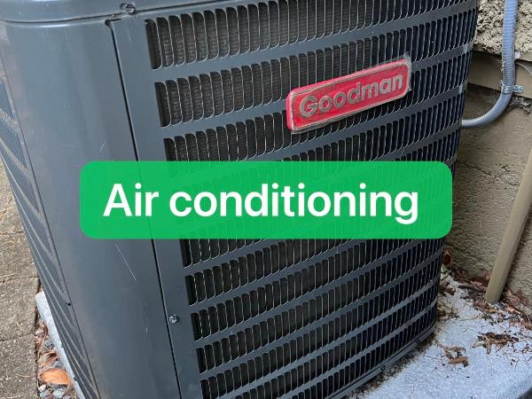 Dunbar Home : photo 1 de la chambre chambre double avec salle de bains commune