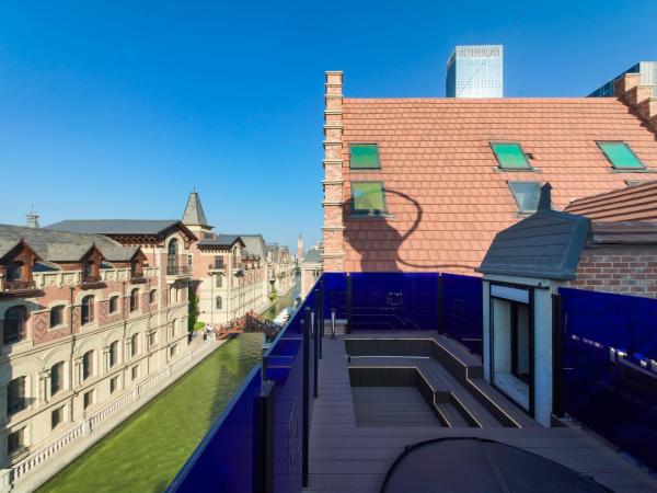 Space Design Hotel : photo 5 de la chambre suite deluxe avec baignoire spa