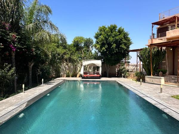 Smala architect's house : photo 6 de la chambre villa avec piscine privée