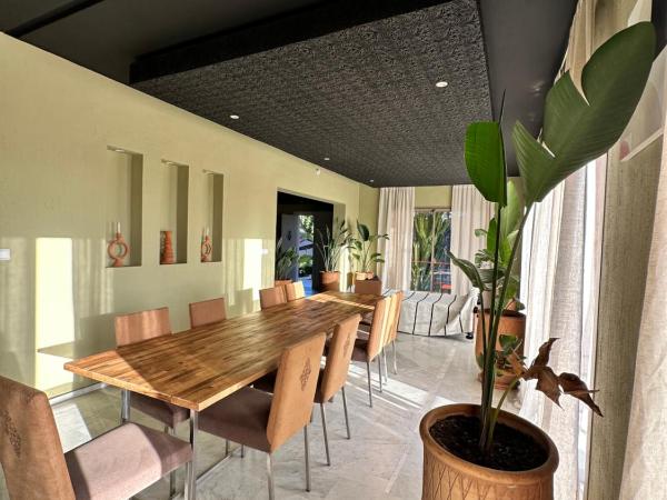 Smala architect's house : photo 8 de la chambre villa avec piscine privée