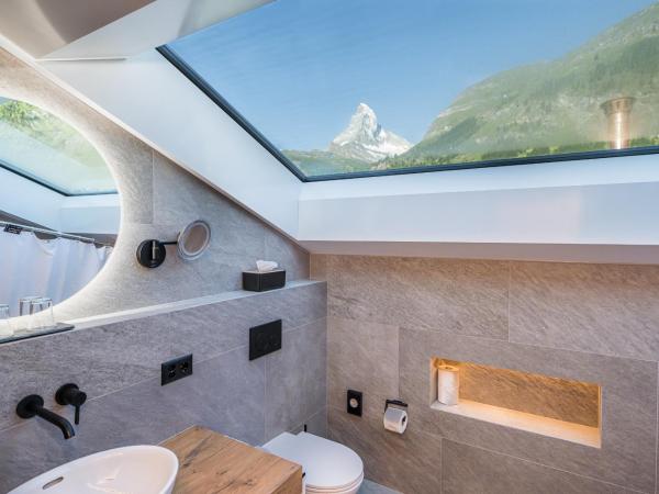 Hotel Bella Vista Zermatt : photo 5 de la chambre chambre double supérieure