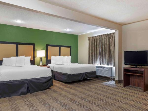 Extended Stay America Suites - Oklahoma City - Northwest : photo 1 de la chambre studio de luxe avec 2 lits queen-size - non-fumeurs