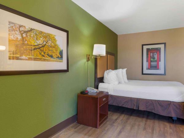 Extended Stay America Suites - Phoenix - Chandler - E Chandler Blvd : photo 2 de la chambre studio lit queen-size - non-fumeurs