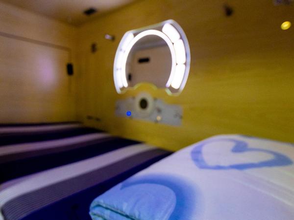Starway Capsules : photo 7 de la chambre lit dans dortoir pour hommes