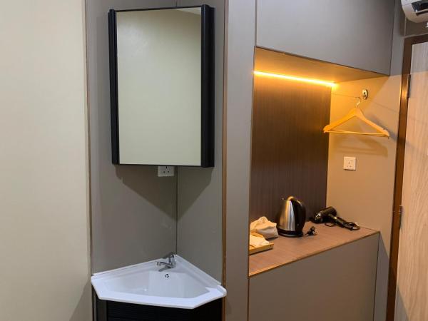 Aeropod Hostel Economy Deluxe King Room : photo 2 de la chambre chambre simple