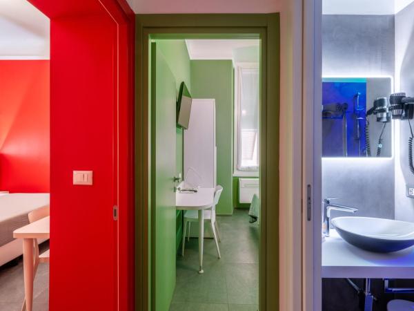 Hotel Fiume : photo 3 de la chambre hébergement quadruple - 2 chambres communicantes