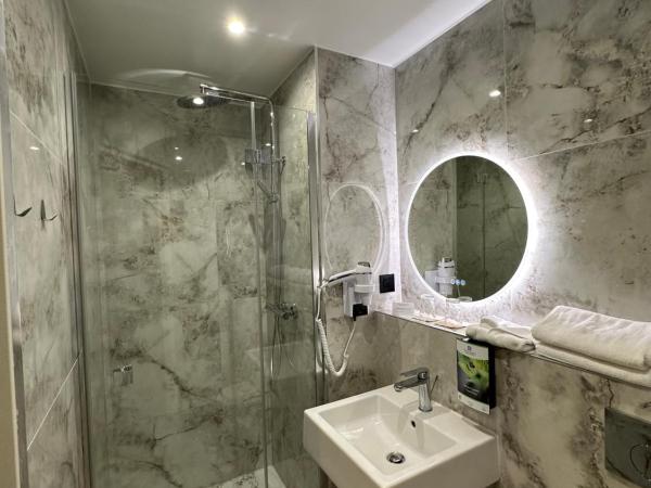 Sure Hotel by Best Western Reims Nord : photo 4 de la chambre chambre lit queen-size classique