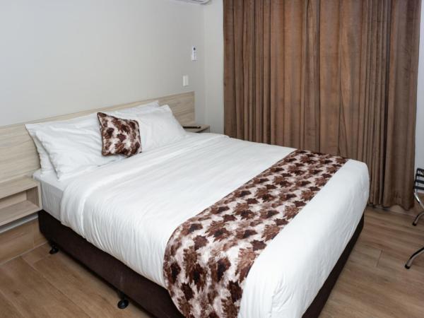 Albert Accommodation : photo 8 de la chambre chambre lit queen-size deluxe