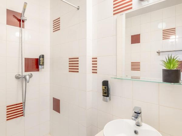 Hotel Barry : photo 2 de la chambre chambre triple