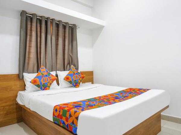 FabHotel White House Inn : photo 2 de la chambre chambre deluxe