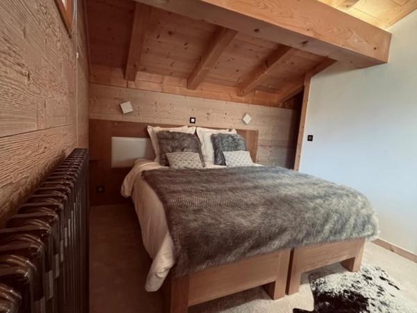 Chalet-Hôtel Inarpa : photo 4 de la chambre suite deluxe « sous le toit » (2 personnes)