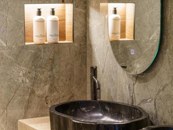 Boutique Hotel Panorama Grindelwald : photo 3 de la chambre suite deluxe avec lit king-size