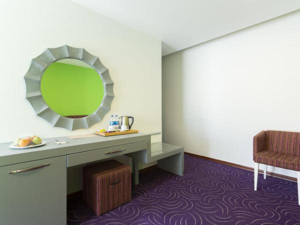 Mene City Hotel : photo 1 de la chambre chambre double deluxe - vue sur mer