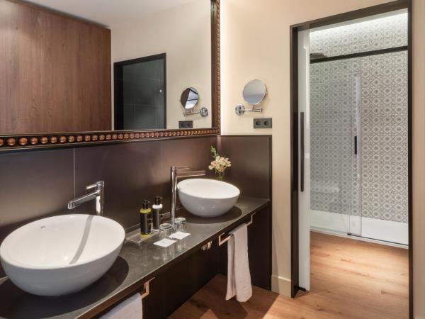 Eurostars Sevilla Boutique : photo 5 de la chambre chambre triple