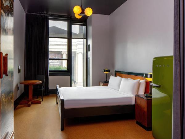 The Barnett : photo 1 de la chambre chambre lit king-size