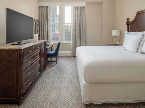 The Roosevelt Hotel New Orleans - Waldorf Astoria Hotels & Resorts : photo 4 de la chambre chambre lit king-size deluxe