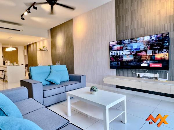 MidValley Southkey Mosaic 6-9pax Netflix-SmartTV70inch : photo 2 de la chambre appartement supérieur 2 chambres