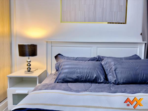 MidValley Southkey Mosaic 6-9pax Netflix-SmartTV70inch : photo 9 de la chambre appartement supérieur 2 chambres