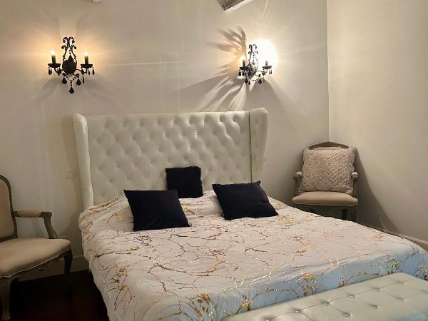 Château de La Prade : photo 5 de la chambre chambre quadruple - vue sur jardin