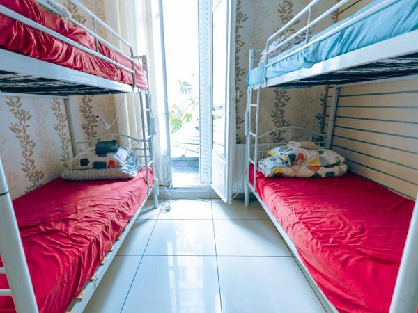 Korean Style Minbak Number Two PARIS : photo 6 de la chambre lit dans dortoir pour hommes de 4 lits