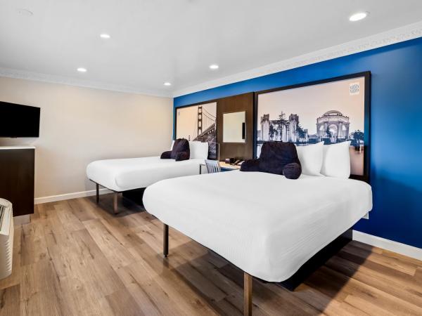Signature Inn San Francisco Marina District : photo 2 de la chambre chambre double avec 2 lits doubles - non-fumeurs