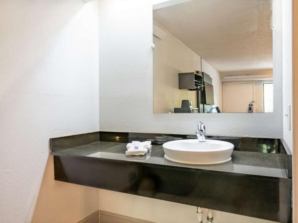 Motel 6-Charlotte, NC - Coliseum : photo 6 de la chambre chambre lit king-size - non-fumeurs