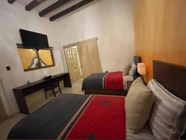 Room in House - Habitacion I Para 4 Personas 3 Camas : photo 9 de la chambre chambre quadruple