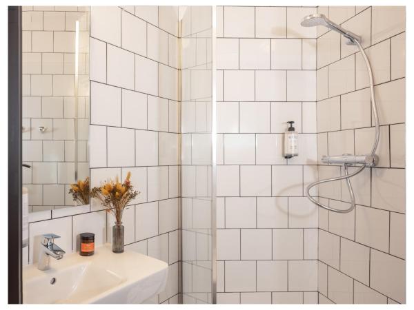 Eklo Montpellier Centre Gare : photo 4 de la chambre hébergement eklo solo