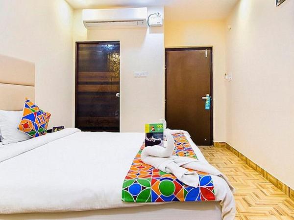 Hotel Deepak Residency : photo 10 de la chambre chambre double Économique