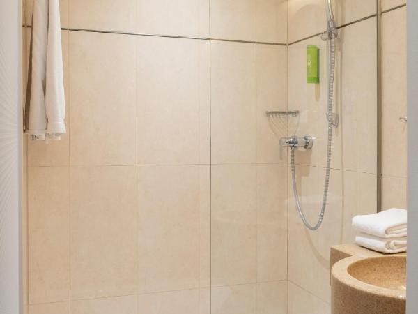 Hotel Parc Plaza : photo 3 de la chambre chambre double confort