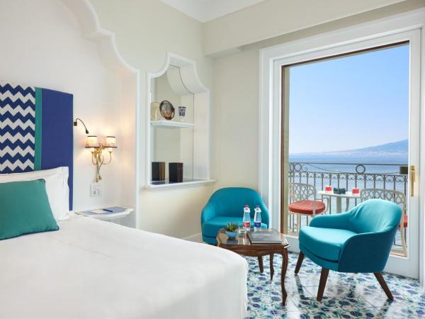 Grand Hotel Ambasciatori : photo 2 de la chambre chambre double ou lits jumeaux premier - vue sur mer