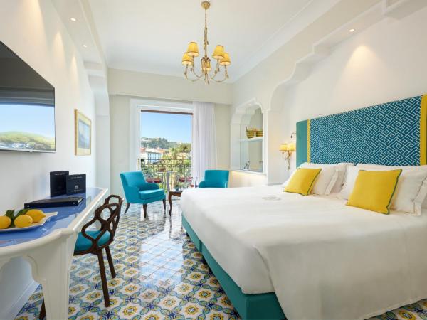 Grand Hotel Ambasciatori : photo 1 de la chambre chambre double ou lits jumeaux deluxe avec balcon