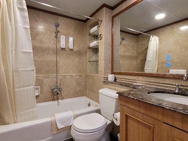 Grand Bay View Hotel : photo 4 de la chambre 3 beds family seaview suite (included breakfast for 3)